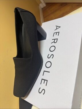 AEROSOLES Black Square-Toe Block Heel Slip-On